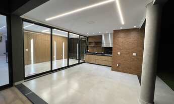 Imagem 7: Sobrado Alphavile, com para venda com 370 metros quadrados com 4 quartos excelente acabame