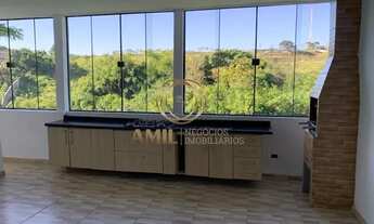 Imagem 3: Sobrado / Loteamento Villa Branca / 200m² AC / 140m² terreno / JacareÍ