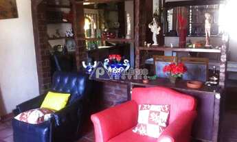 Imagem 4: Privilégio Imóveis vende: Excelente casa de rua triplex na Gávea