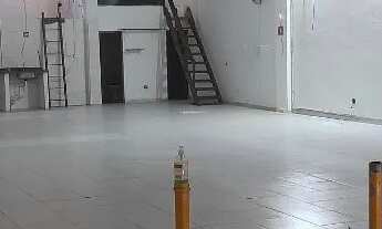 Imagem 3: Prédio Comercial na Avenida São Miguel - Salão e 5 Salas Comerciais / Escritórios