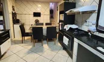 Imagem 4: Sobrado grande + 1 kit net no terraço jd. Tropical