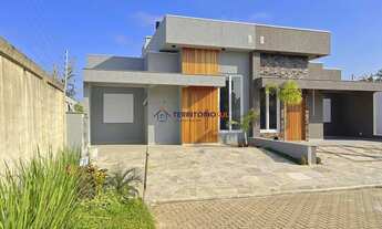 Imagem 2: Casa Condominio em Porto Alegre, no bairro Hípica, com 3 dormitório(s), e 3 banheiros, à v