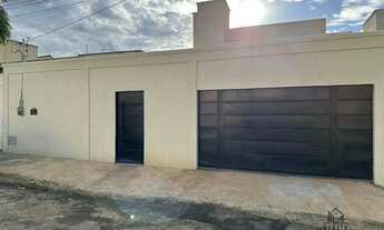 Imagem 2: Casa com 3 dormitórios à venda, 182 m² por R$ 685.000,00 - Jardim Presidente - Goiânia/GO