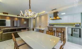 Imagem 3: Apartamento, 03 Quartos, 03 Vagas, Sacada com Churrasqueira a Carvão, Água Verde, Curitiba