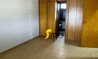 Imagem 9: Casa com 3 dormitórios para alugar, 340 m² por R$ 3.000,00/mês - Tubalina - Uberlândia/MG