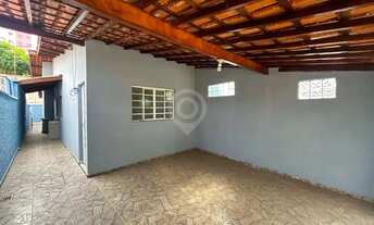 Imagem 3: Casa de rua : / Residencial / Jardim Palladino