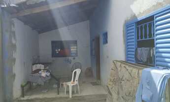 Imagem 7: Vendo 2 salas comerciais com 2 kitnets, sendo 1 quarto , sala , banheiro, área de serviço