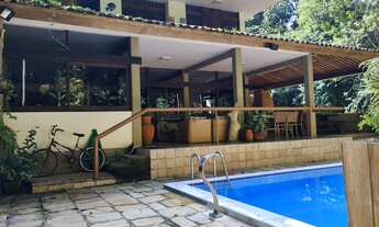 Imagem: Casa em condomínio beira de pista de aldeia