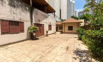 Imagem 2: Terreno à venda a poucos metros da Avenida Paulista 357 m² com frente ampla em zona mista