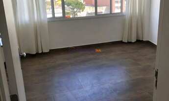 Imagem 2: Apartamento 2 dormitórios com suíte e vaga coberta em ótima localização