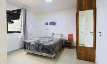 Imagem 6: Flat totalmente equipado no Q.I, com 1 dormitório e 1 vaga em Moema, disponível para locaç