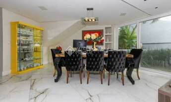 Imagem 4: Sobrado para venda possui 680 metros quadrados com 3 quartos