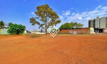 Imagem: Lote Comercial de 1.800 m² na Av. Teotônio