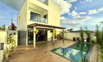 Imagem: Sobrado para venda com 3 quartos em Aeroporto