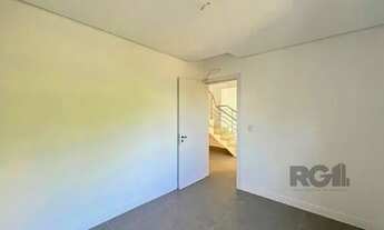 Imagem 6: Casa em Porto Alegre, no bairro Jardim Isabel, com 3 dormitório(s), e 3 banheiro