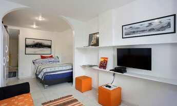 Imagem 2: Lindo e com ótima localização na praia