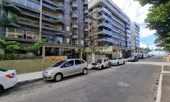 Imagem 2: Apartamento para Venda em Maceió, Ponta Verde, 3 dormitórios, 1 suíte, 3 banheiros, 1 vaga