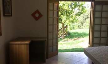 Imagem 4: Casa de condomínio para aluguel possui 210 metros quadrados com 4 quartos