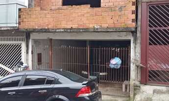 Imagem: Casa de condomínio fechado em Carapicuíba