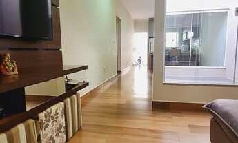 Imagem 7: OPORTUNIDADE Casa com 3 dormitórios