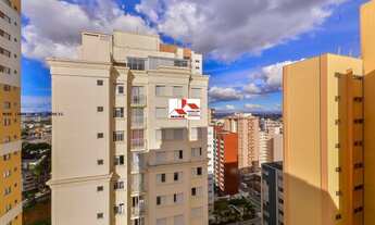 Imagem 2: Apartamento para Venda em Curitiba, Água Verde, 3 dormitórios, 1 suíte, 2 banheiros, 1 vag