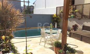 Imagem: Porto Alegre - Casa Padrão - Tristeza