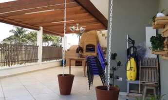 Imagem: Casa e ponto de comércio à venda em Tremembé