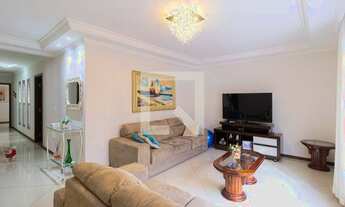 Imagem 3: Casa à Venda - Jardim das Flores, 3 Quartos, 238 m2