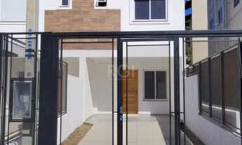 Imagem 2: Porto Alegre - Casa Padrão - Cristal