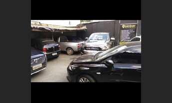 Imagem: Vendo ponto de estacionamento e lava jato