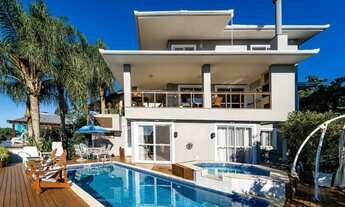 Imagem 2: Excelente imóvel de alto padrão a venda no município de Bombinhas SC!!!!