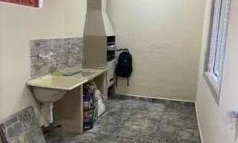 Imagem 4: Casa nova- recém construída