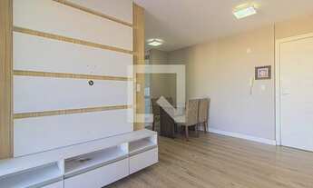 Imagem 3: Apartamento para Aluguel - Tingui, 2 Quartos, 54 m2