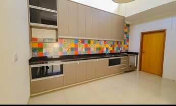 Imagem 6: Casa de condomínio térrea para venda tem 226 metros quadrados com 3 quartos