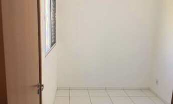 Imagem 2: Apartamento no bairro São Jorge, com 52m², todo montado de armários, sala com sacada