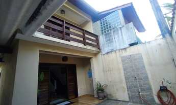 Imagem 2: Casa a venda no bairro Praia dos Sonhos, em Itanhaém, litoral sul, no lado praia, 02 dormi