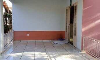 Imagem 4: Sobrado com 3 andares em Caldas Novas