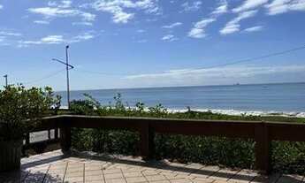 Imagem 5: Casa de frente para o mar com 308 metros quadrados - Centro - Balneário Piçarras - SC