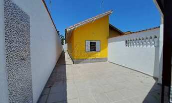 Imagem: Casa com 3 Dormitórios, Lado Praia em Mongaguá