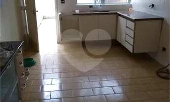 Imagem 3: LINDO SOBRADO COM EDÍCULA