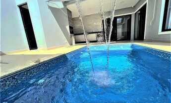 Imagem 3: A imobiliária RE/MAX Silver em Guanambi, apresenta esse lindo imóvel para a VENDA no condo