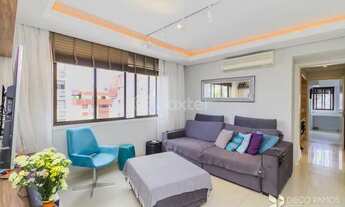 Imagem 7: Apartamento para venda tem 93 metros quadrados com 3 quartos em Petrópolis - Porto Alegre