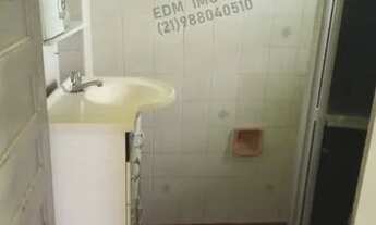 Imagem 5: Código: EDM9131 - Casa Qto. depend., área, peq. quintal - prox. Praça