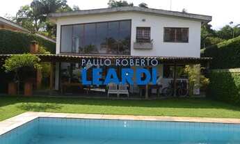 Imagem: CASA ASSOBRADADA - CIDADE JARDIM - SP