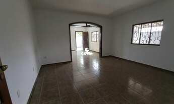 Imagem 6: Sobrado para aluguel tem 157 metros quadrados com 3 quartos em Vila São Jorge - São Vicent