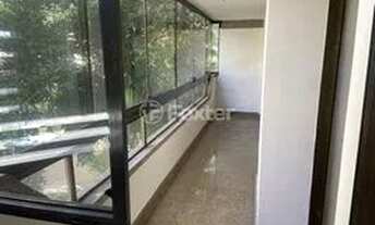 Imagem 2: Apartamento para venda possui 143 metros quadrados com 3 quartos em Bela Vista - Porto Ale