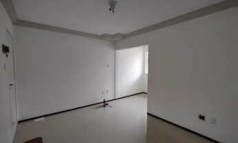 Imagem 4: Apartamento no Planalto disponível para venda, do lado da sombra