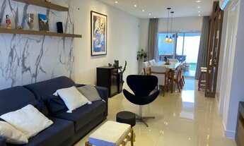 Imagem: Casa muito charmosa num condomínio fechado