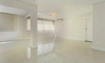 Imagem 5: Apartamento para venda tem 138 metros quadrados com 2 quartos em Itaim Bibi - São Paulo