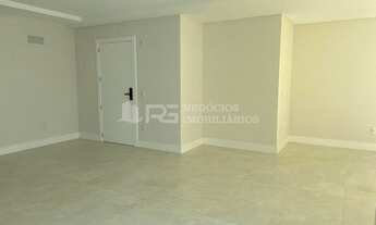 Imagem 7: APARTAMENTO EM ÓTIMA LOCALIZAÇÃO MEIA PRAIA